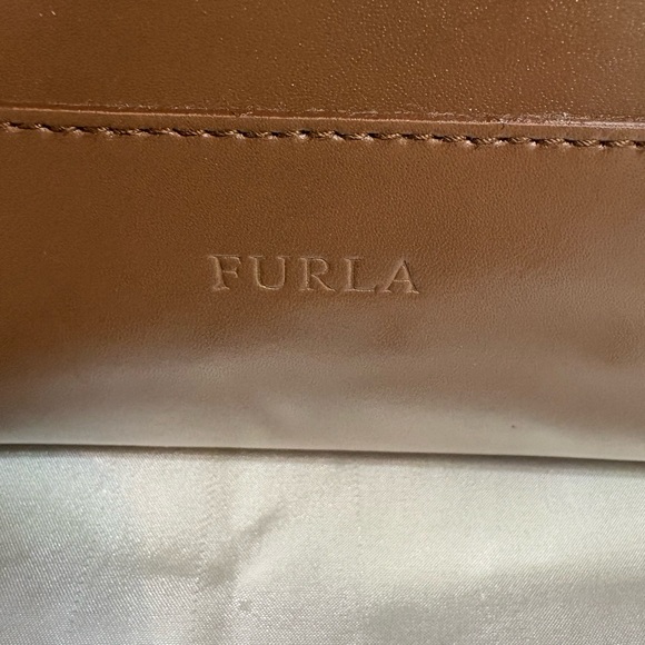 Furla Brown Shoulder Bag (gently used) with dust bag - Picture 3 of 17